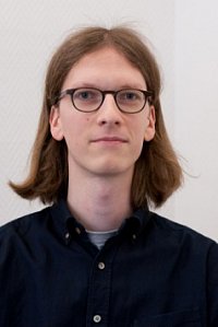 Herr Dr. Adrian Richter